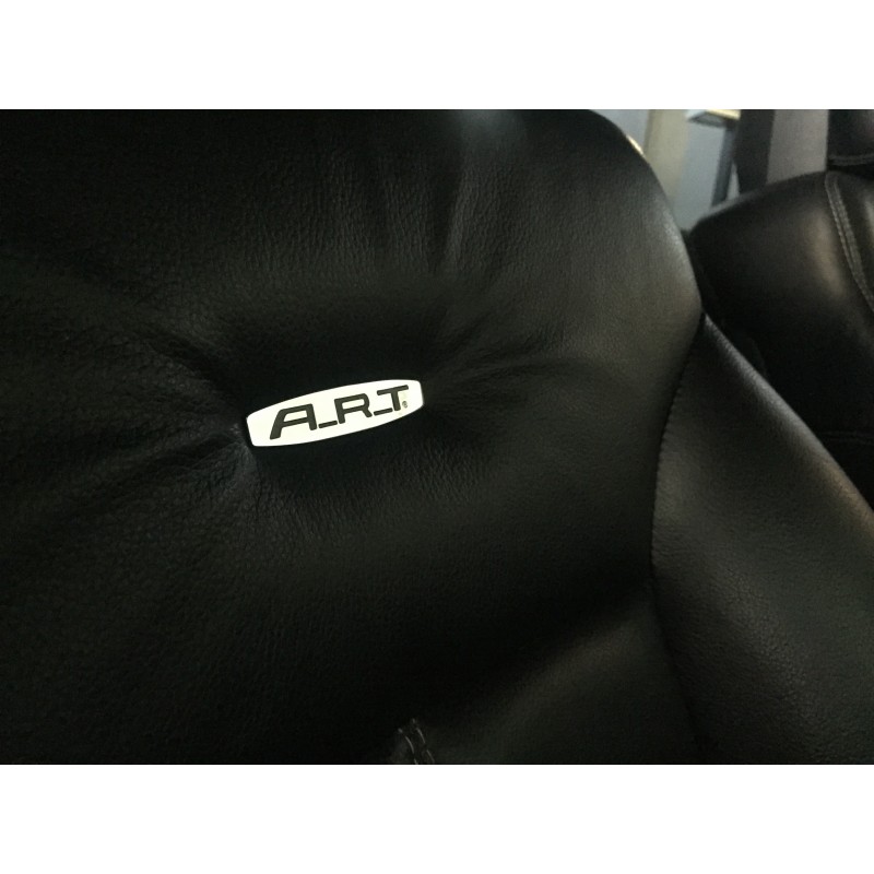 EXCLUSIVE HANDMADE LOGO IN THE CAR SEAT FOR ART
